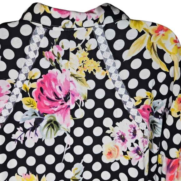 0029 Cirana Polka Dot Floral Lace Button Up Black White Pink Office Size Medium - Picture 6 of 14